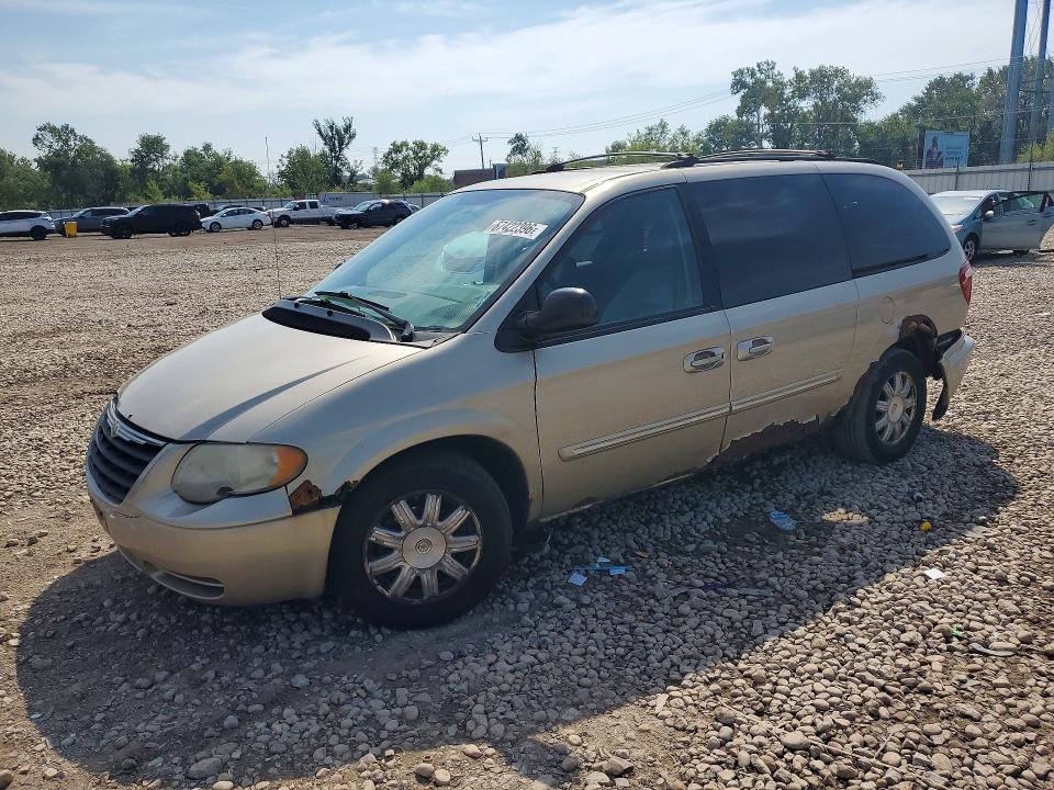 2006 CHRYSLER TOWN & COUNTRY - Търг №67422396