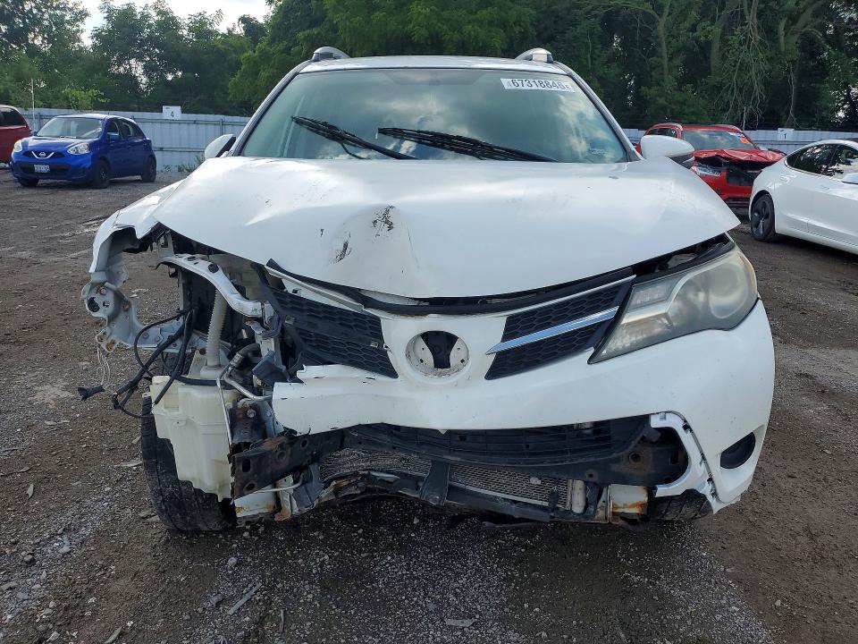 Photo 5 from auction – 2013 TOYOTA RAV4 with VIN 2T3ZFREV0DW014240