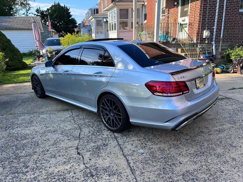 Foto 3 de la subasta – 2014 MERCEDES-BENZ E con VIN WDDHF9BB4EA911153