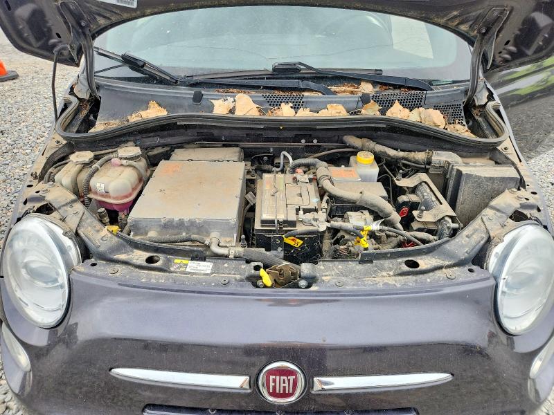Zdjęcie 11 z aukcji – 2014 FIAT 500 z VIN 3C3CFFGE0ET245010