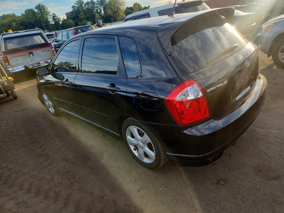 Фото 2 с аукциона – 2006 KIA SPECTRA с VIN KNAFE162565342241