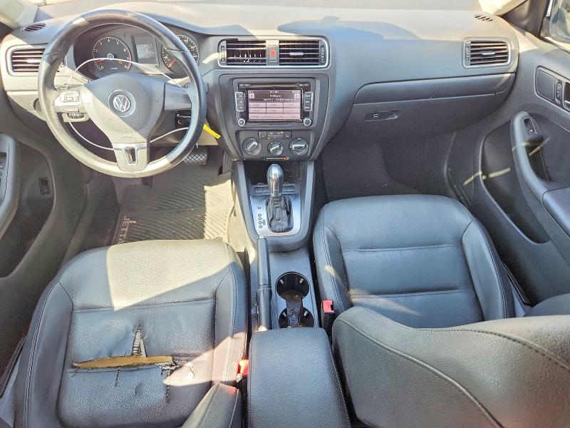 Photo 8 from auction – 2011 VOLKSWAGEN JETTA with VIN 3VWDZ7AJ3BM384618