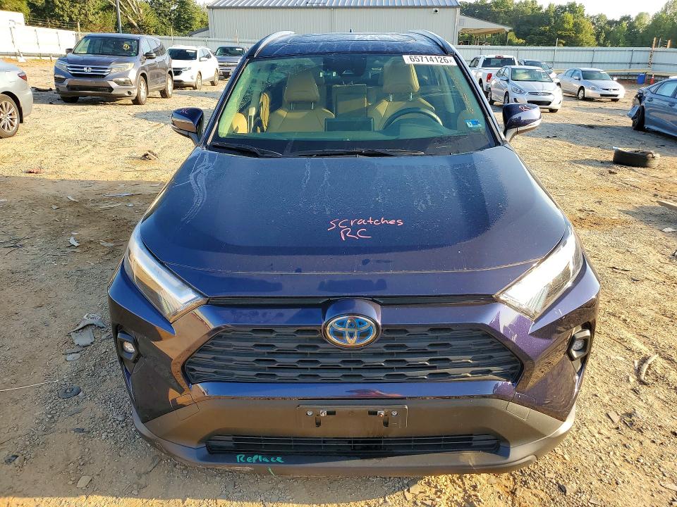 Photo 5 from auction – 2023 TOYOTA RAV4 with VIN JTMB6RFV8PD085008