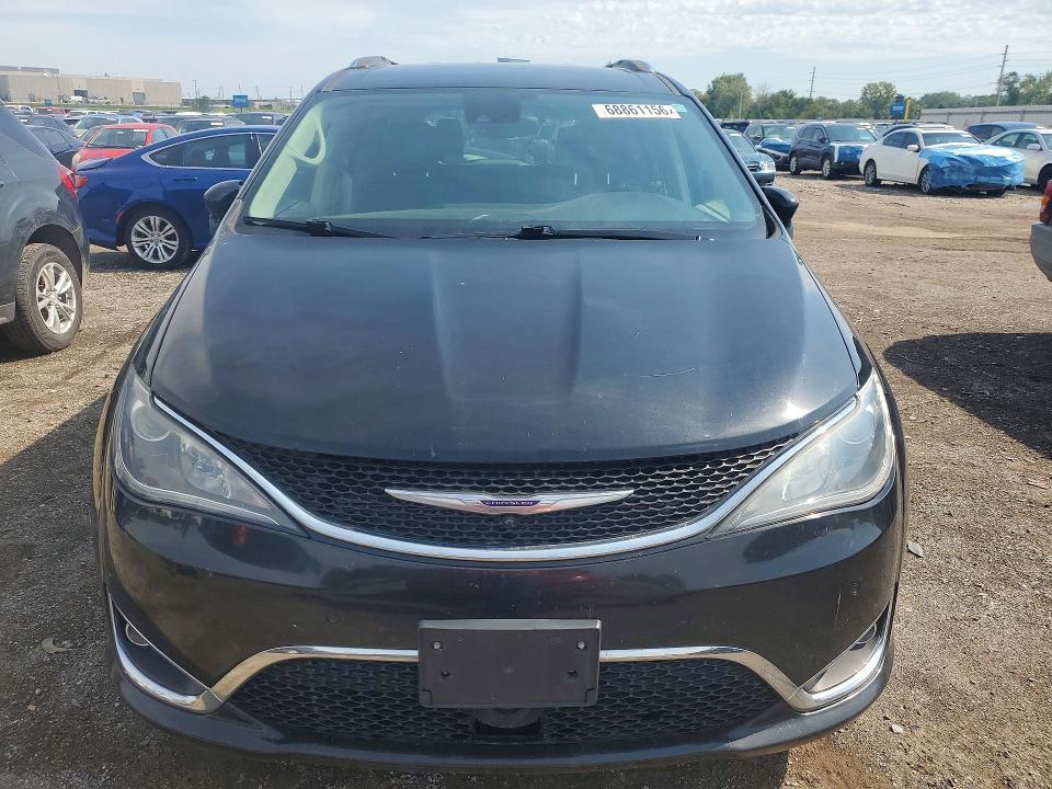 Photo 5 from auction – 2019 CHRYSLER PACIFICA with VIN 2C4RC1EG2KR700217