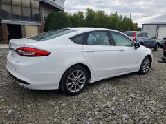 Photo 3 from auction – 2017 FORD FUSION with VIN 3FA6P0LU5HR286272