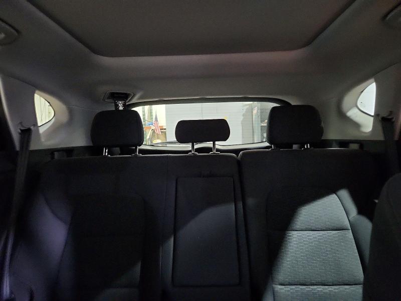 Photo 10 from auction – 2019 HYUNDAI TUCSON with VIN KM8J3CAL2KU018948