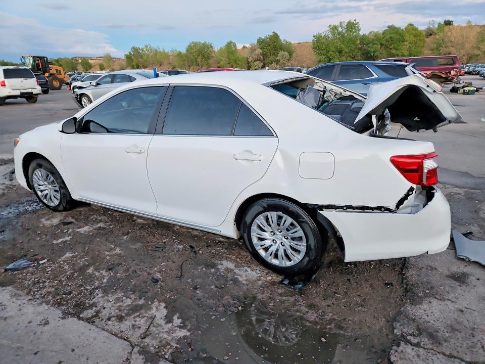 Photo 2 from auction – 2014 TOYOTA CAMRY with VIN 4T1BF1FK8EU419974