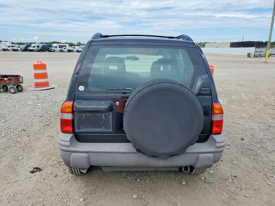Фото 6 с аукциона – 2003 CHEVROLET TRACKER с VIN 2CNBJ734036918030