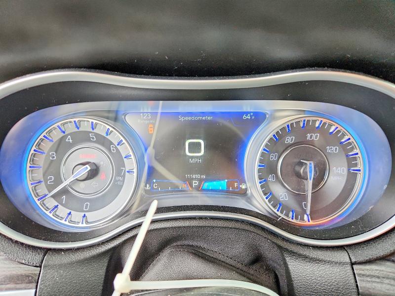 Foto 9 de la subasta – 2017 CHRYSLER 300 con VIN 2C3CCAAG2HH506012
