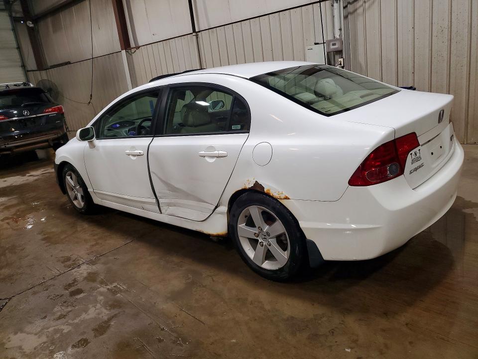 Photo 2 from auction – 2006 HONDA CIVIC with VIN 1HGFA16876L007692