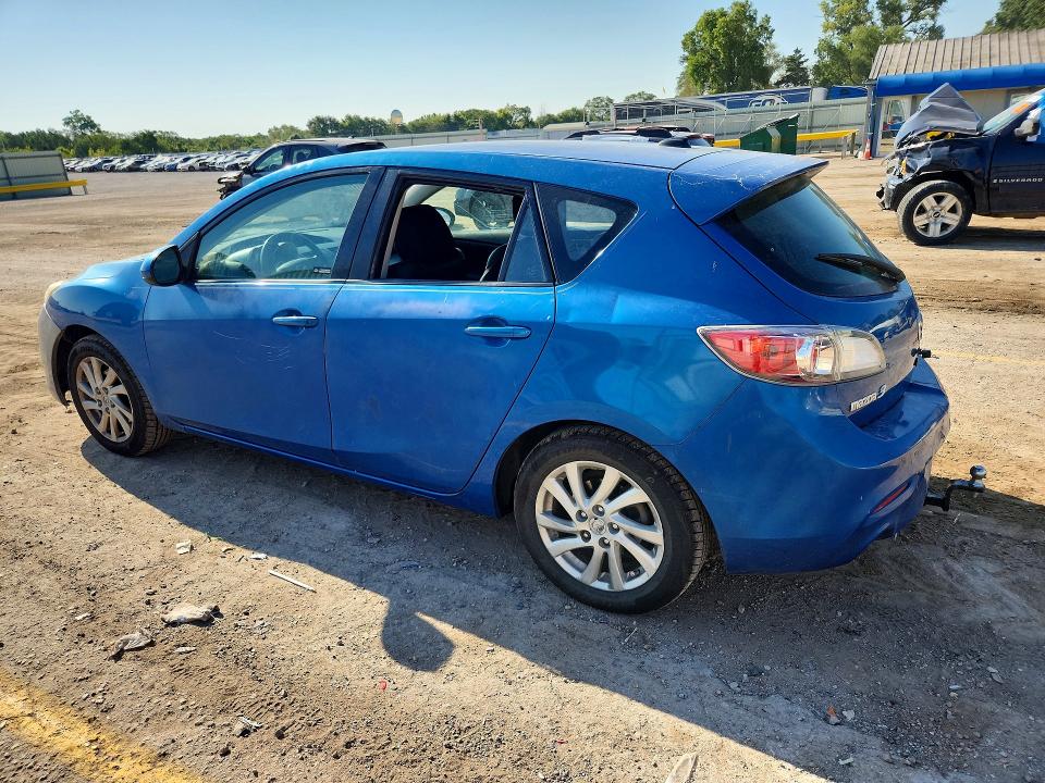 Foto 2 de la subasta – 2012 MAZDA 3 con VIN JM1BL1M71C1517237