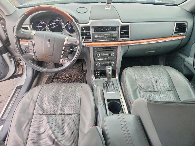 Photo 8 from auction – 2010 LINCOLN MKZ with VIN 3LNHL2GC9AR654448