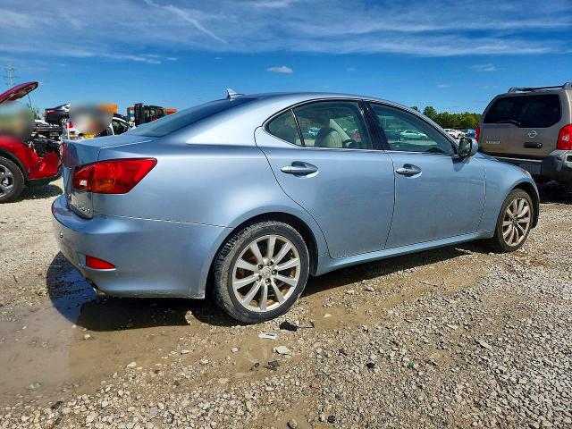 Photo 3 from auction – 2008 LEXUS IS with VIN JTHCK262185025658