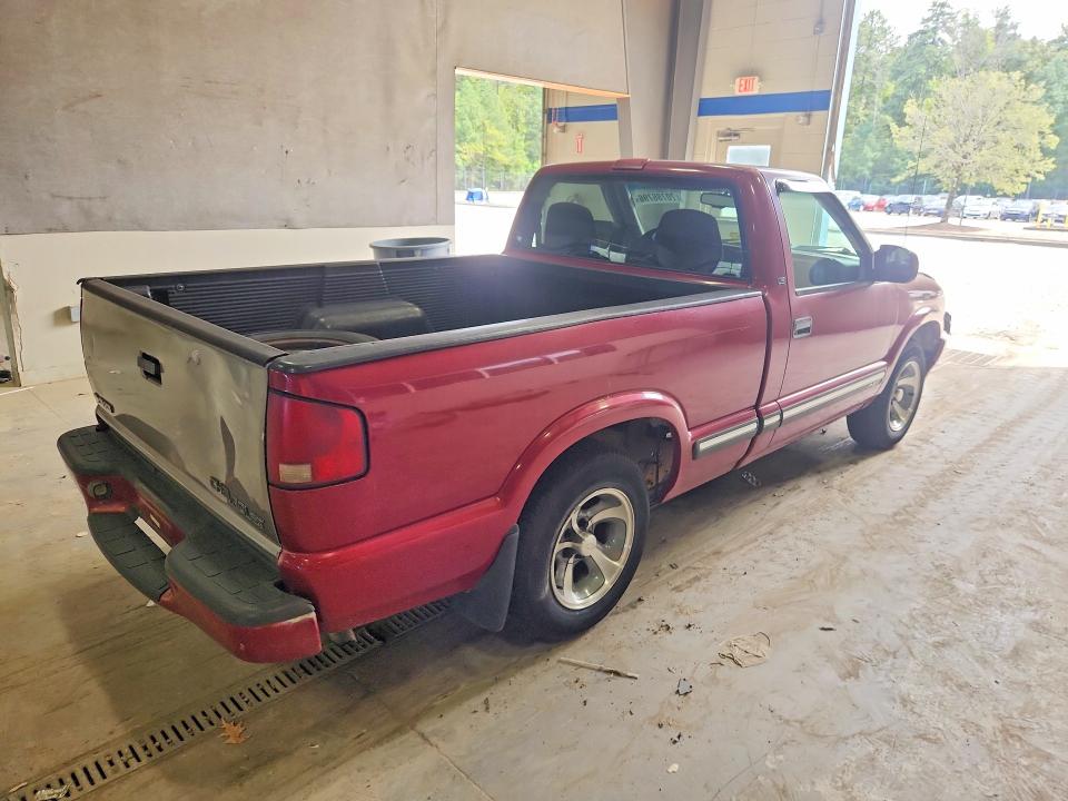 Снимка 3 от търг – 2001 CHEVROLET S TRUCK с VIN 1GCCS14531K154856