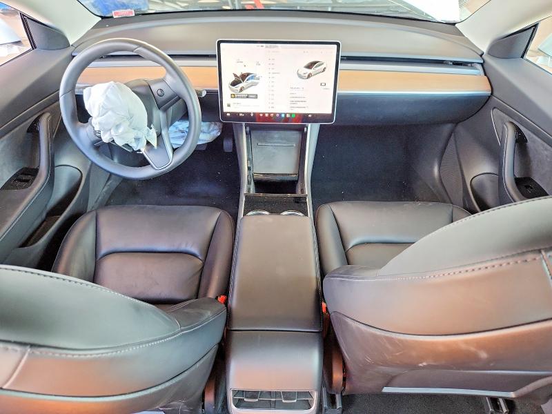 Снимка 8 от търг – 2020 TESLA MODEL 3 с VIN 5YJ3E1EA3LF613290