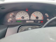 Photo 9 from auction – 2000 FORD F150 with VIN 2FTZF0738YCA82702