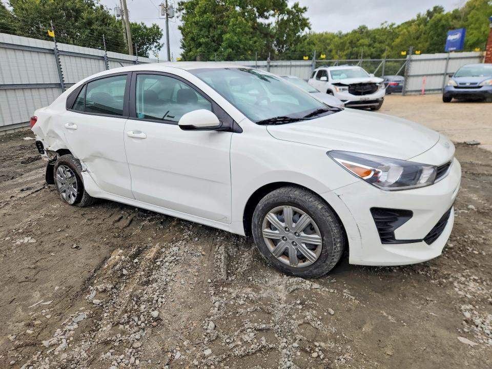 Zdjęcie 4 z aukcji – 2023 KIA RIO z VIN 3KPA24AD1PE594767