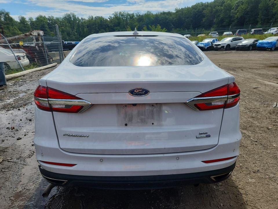 Фото 6 с аукциона – 2019 FORD FUSION с VIN 3FA6P0T92KR233595