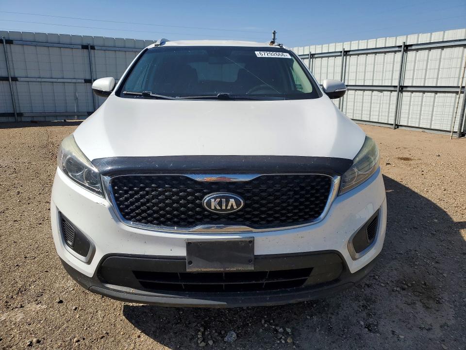 Foto 5 de la subasta – 2017 KIA SORENTO con VIN 5XYPGDA37HG296862