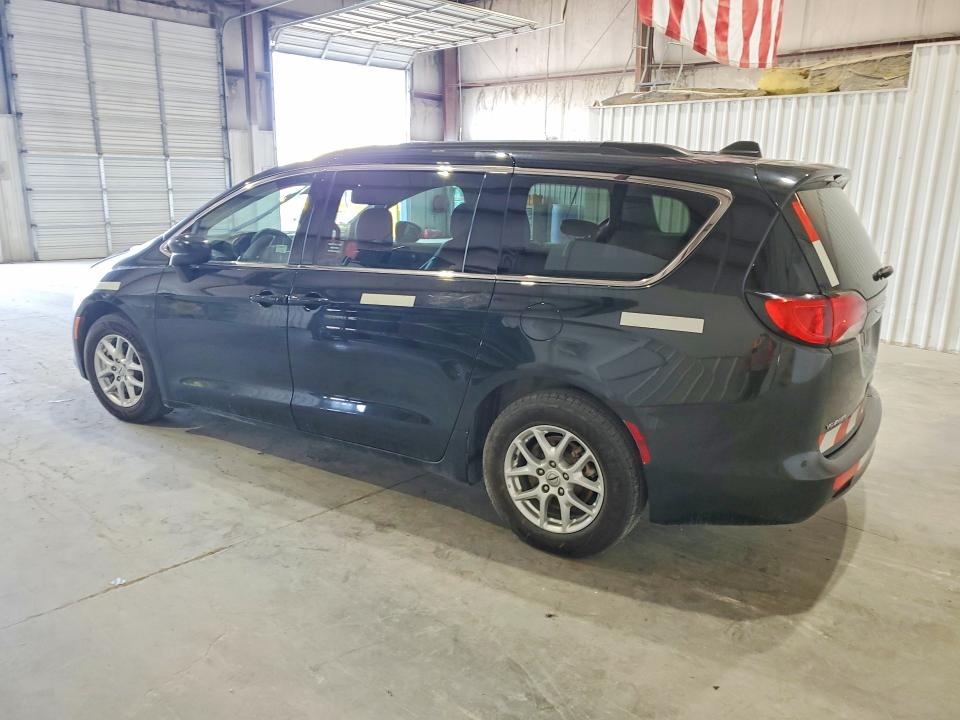 Photo 2 from auction – 2021 CHRYSLER VOYAGER with VIN 2C4RC1DG5MR570678