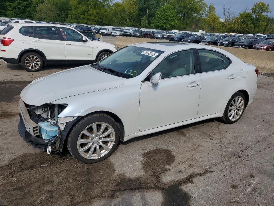 2008 LEXUS IS - Търг №68942846