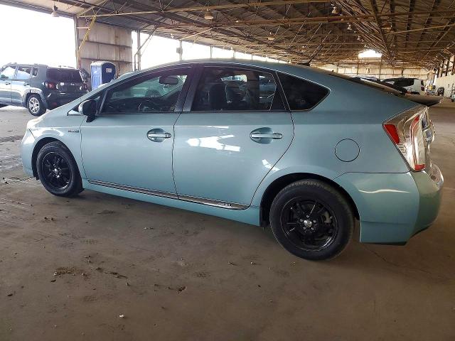 Photo 2 from auction – 2014 TOYOTA PRIUS with VIN JTDKN3DU6E1781102