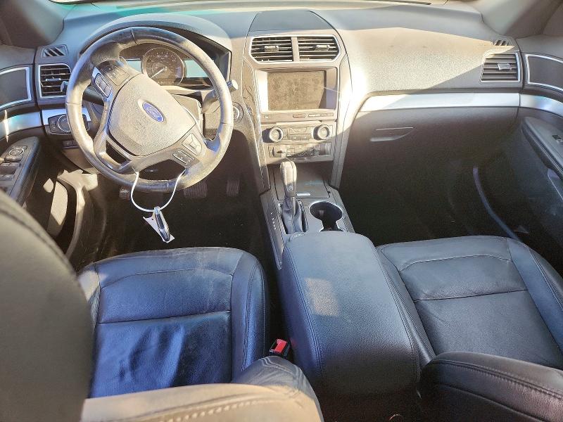Снимка 8 от търг – 2017 FORD EXPLORER с VIN 1FM5K8D88HGA21322