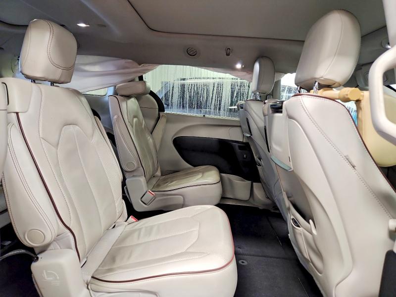 Снимка 11 от търг – 2017 CHRYSLER PACIFICA с VIN 2C4RC1GG8HR754563
