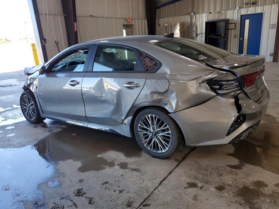 Photo 2 from auction – 2022 KIA FORTE with VIN 3KPF54AD7NE491685