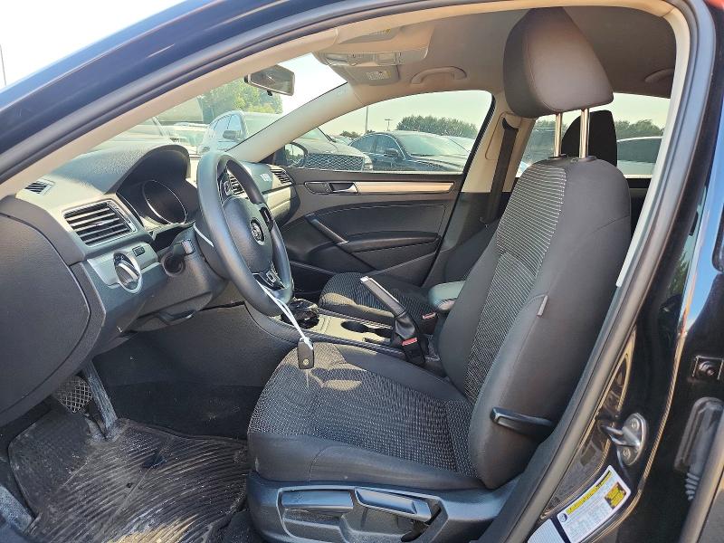 Photo 7 from auction – 2017 VOLKSWAGEN PASSAT with VIN 1VWAT7A34HC062750