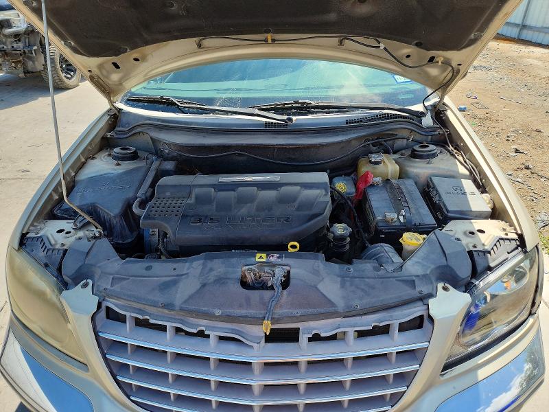 Photo 11 from auction – 2005 CHRYSLER PACIFICA with VIN 2C4GM68455R671643