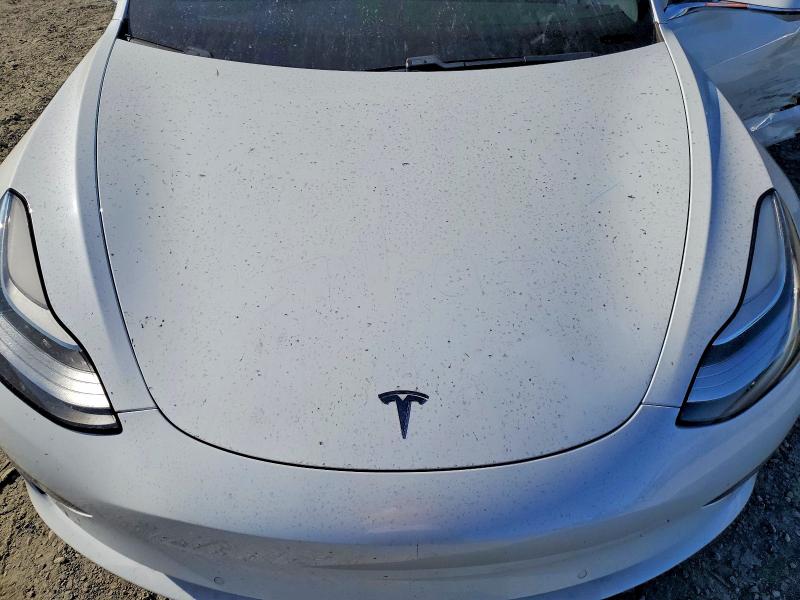 Снимка 11 от търг – 2018 TESLA MODEL 3 с VIN 5YJ3E1EB7JF111646