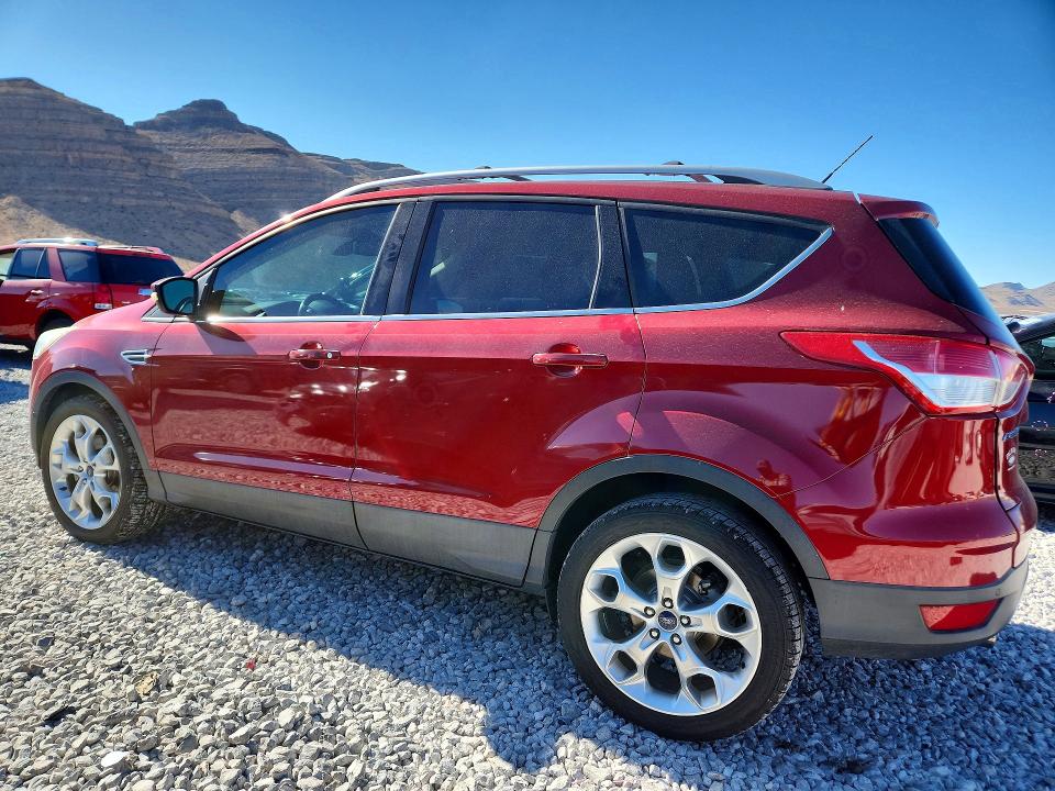Photo 2 from auction – 2013 FORD ESCAPE with VIN 1FMCU0J95DUC01725