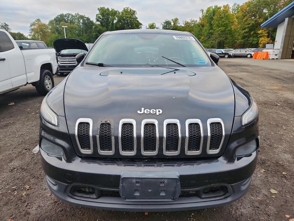 صورة رقم 5 من المزاد - 2014 JEEP CHEROKEE مع VIN 1C4PJMAB8EW140269