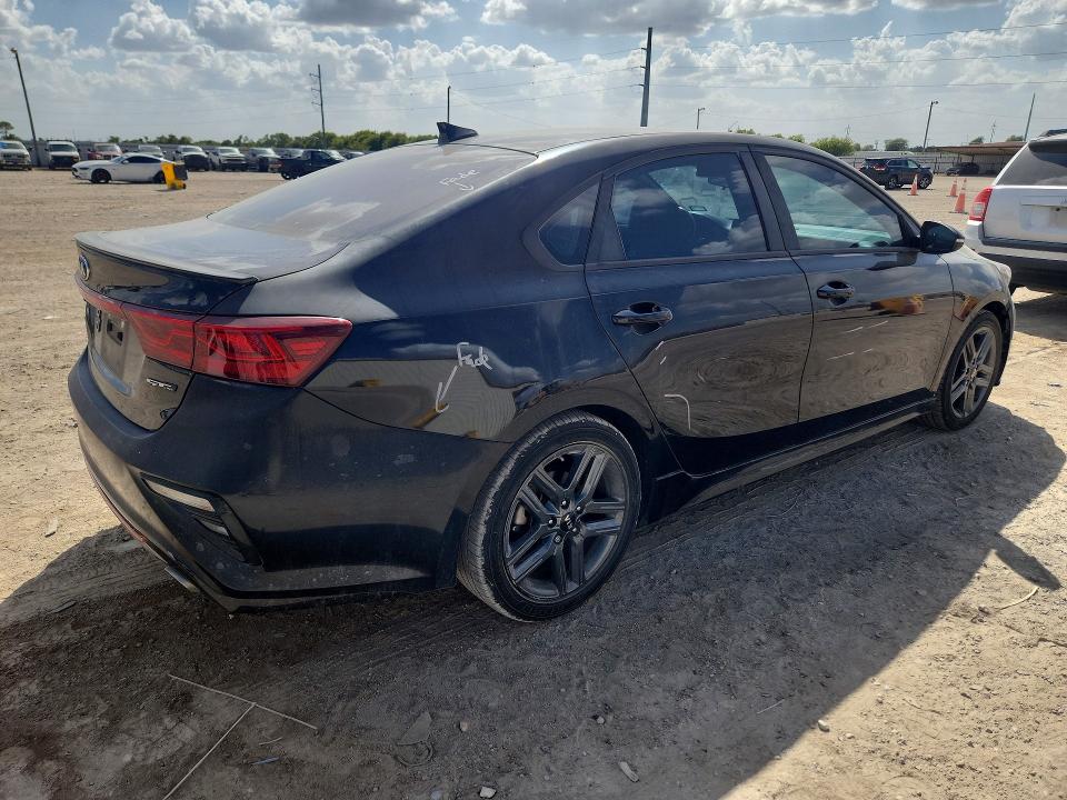 Photo 3 from auction – 2020 KIA FORTE with VIN 3KPF34AD4LE155754