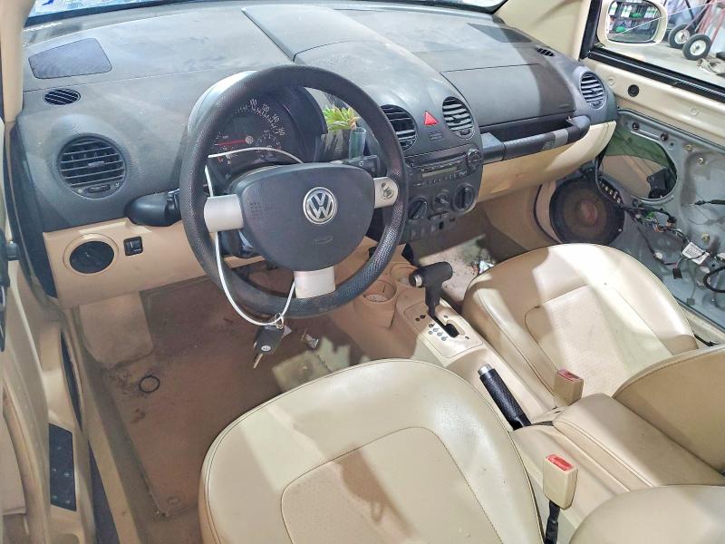 Photo 8 from auction – 2004 VOLKSWAGEN NEW BEETLE with VIN 3VWCD31Y94M336608