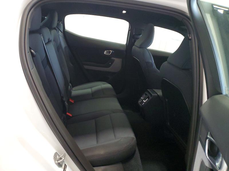 Photo 10 from auction – 2022 POLESTAR 2 with VIN LPSED3KA3NL079454