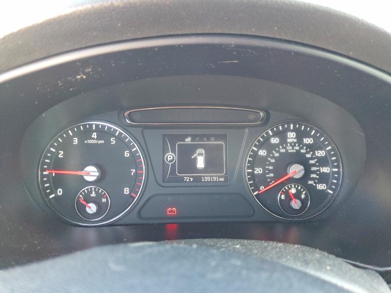 Photo 9 from auction – 2017 KIA SORENTO with VIN 5XYPGDA30HG200165