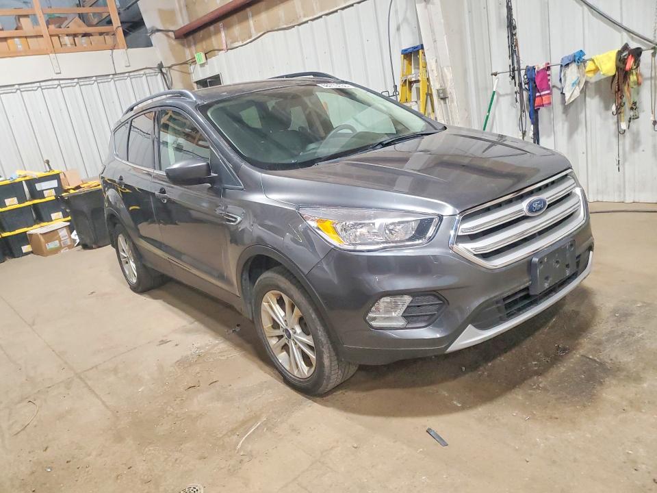 Photo 4 from auction – 2018 FORD ESCAPE with VIN 1FMCU9GD2JUB45125