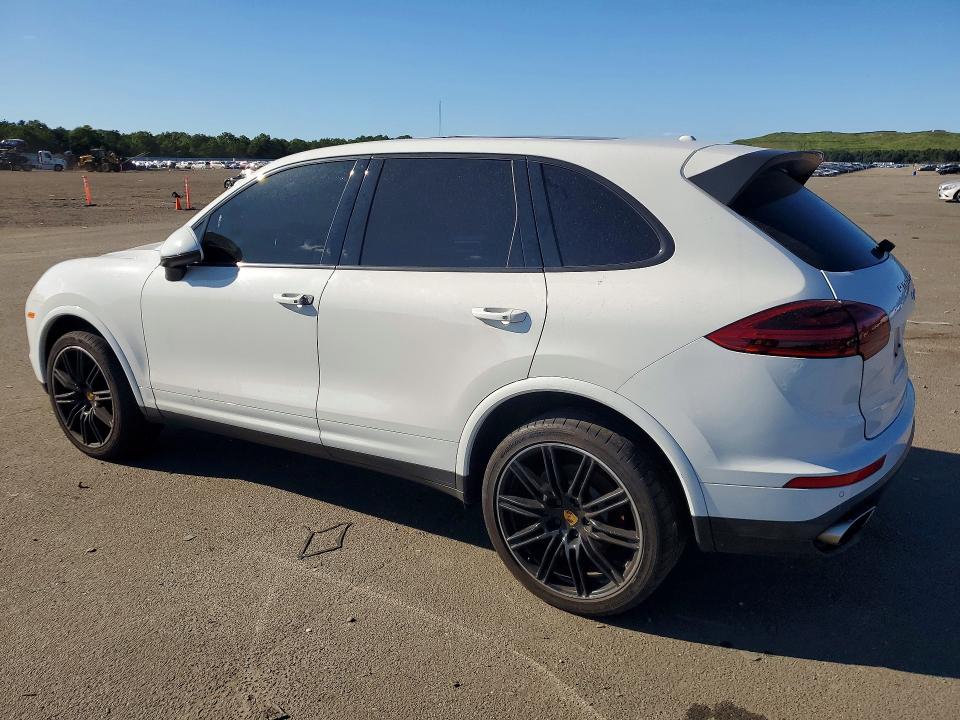 Photo 2 from auction – 2017 PORSCHE CAYENNE with VIN WP1AA2A26HKA87933