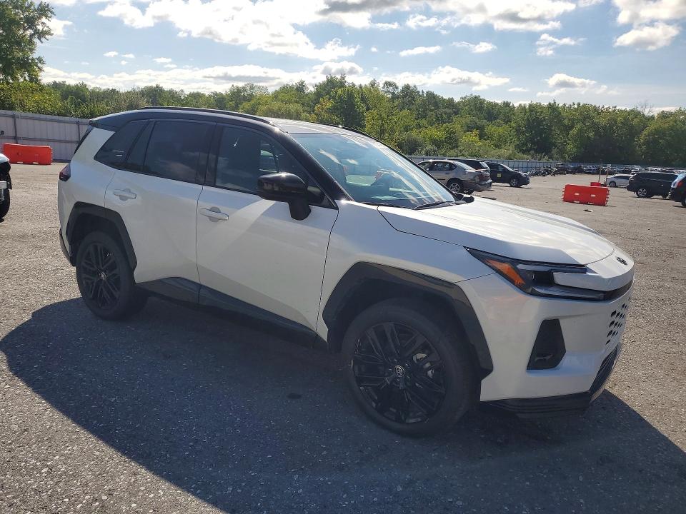 Photo 4 from auction – 2026 TOYOTA RAV4 with VIN 2T36CRAV6TW026456