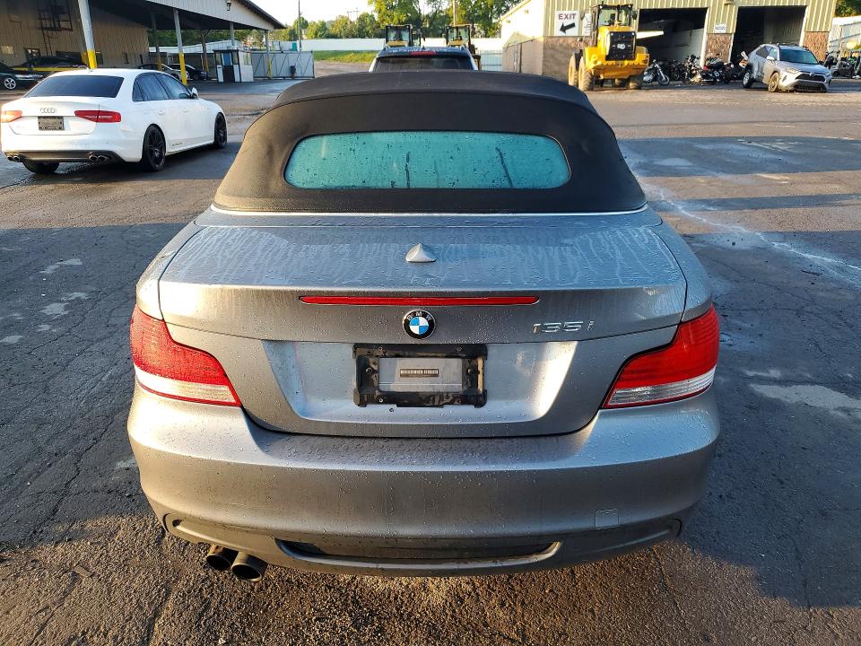 Photo 6 from auction – 2010 BMW 135 with VIN WBAUN9C51AVK41887