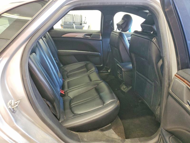 Photo 10 from auction – 2019 LINCOLN MKZ with VIN 3LN6L5B92KR611530