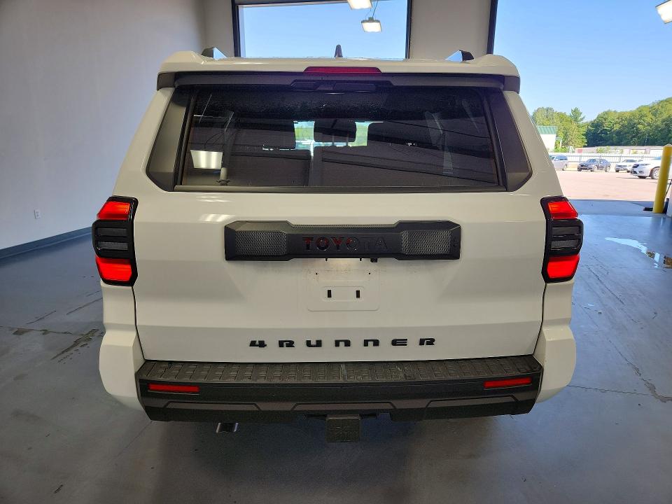 Photo 6 from auction – 2026 TOYOTA 4RUNNER with VIN JTEVA5BR8T5123592