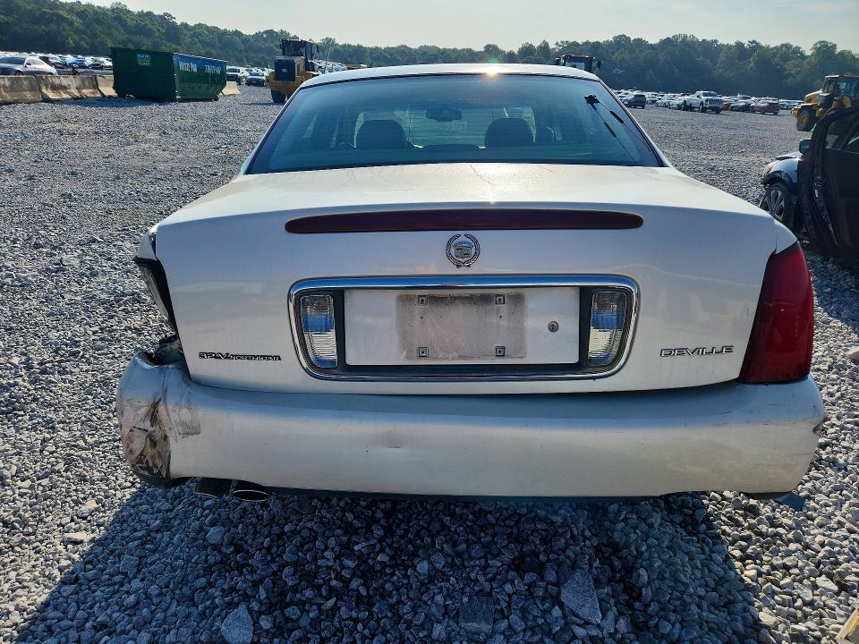 Photo 6 from auction – 2001 CADILLAC DEVILLE with VIN 1G6KD54Y41U109164