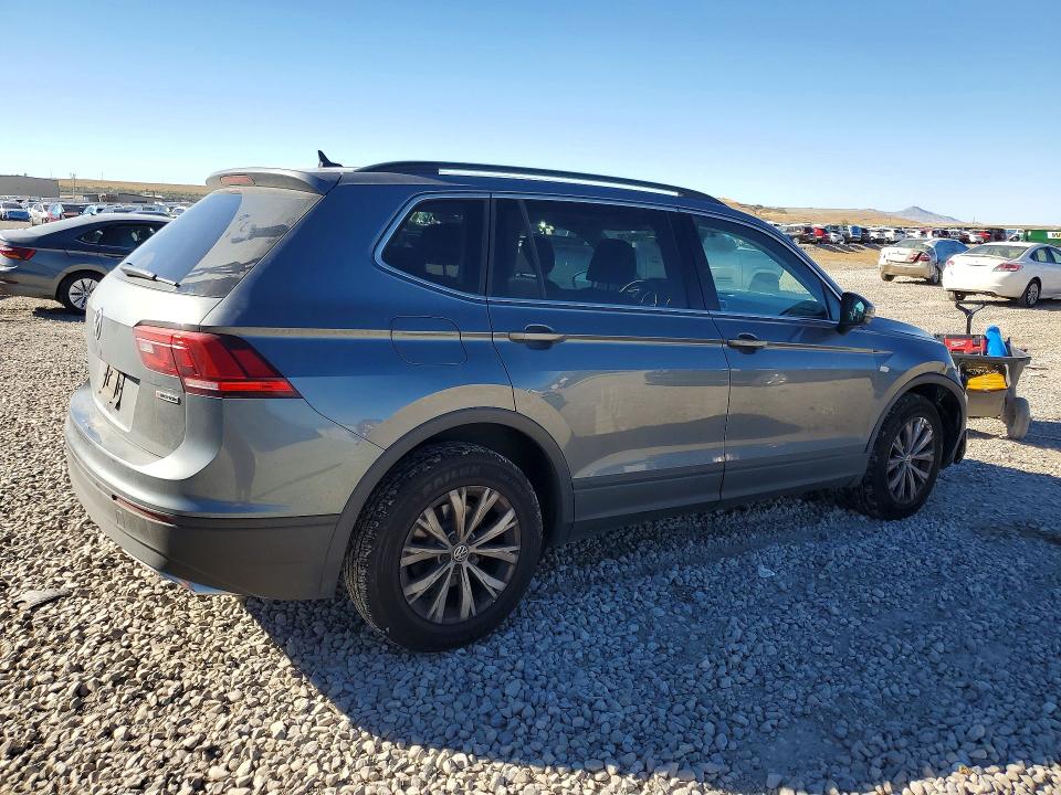 Снимка 3 от търг – 2019 VOLKSWAGEN TIGUAN с VIN 3VV2B7AX4KM142053