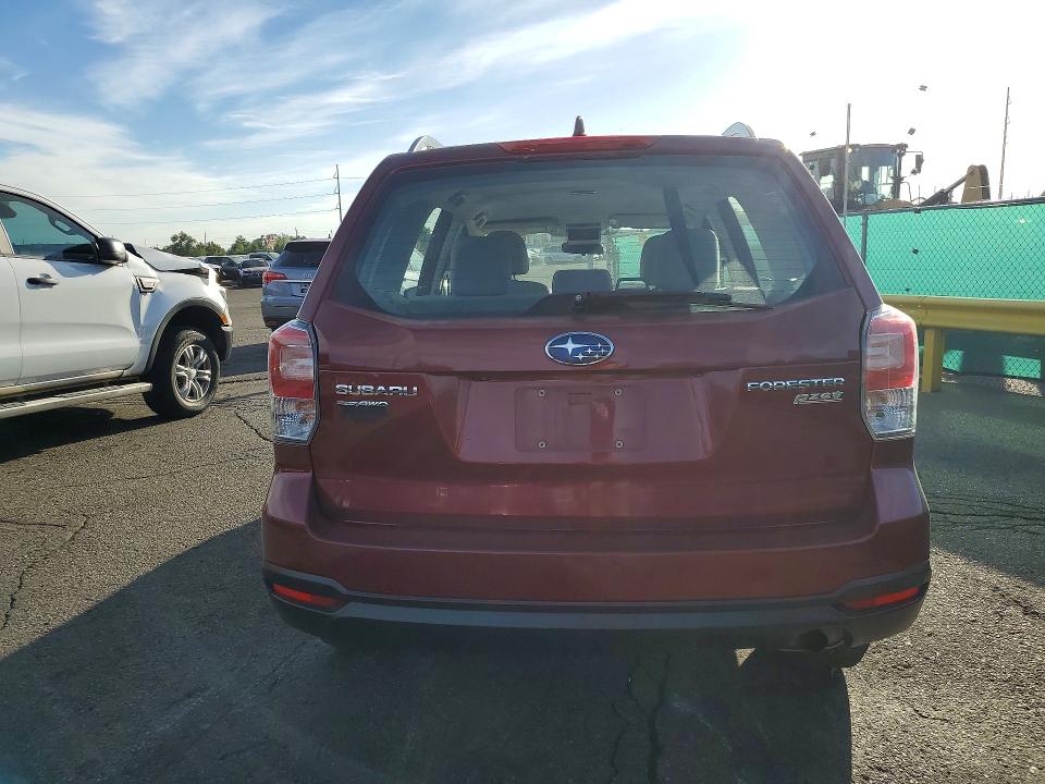 Photo 6 from auction – 2017 SUBARU FORESTER with VIN JF2SJABC0HH804087