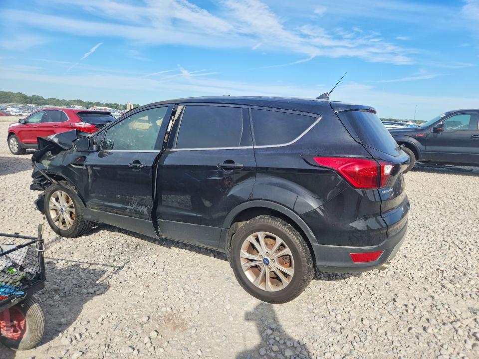 Zdjęcie 2 z aukcji – 2019 FORD ESCAPE z VIN 1FMCU9GD6KUA04284