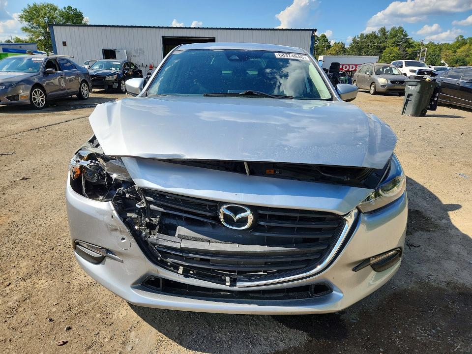 Photo 5 from auction – 2018 MAZDA 3 with VIN 3MZBN1U71JM258661