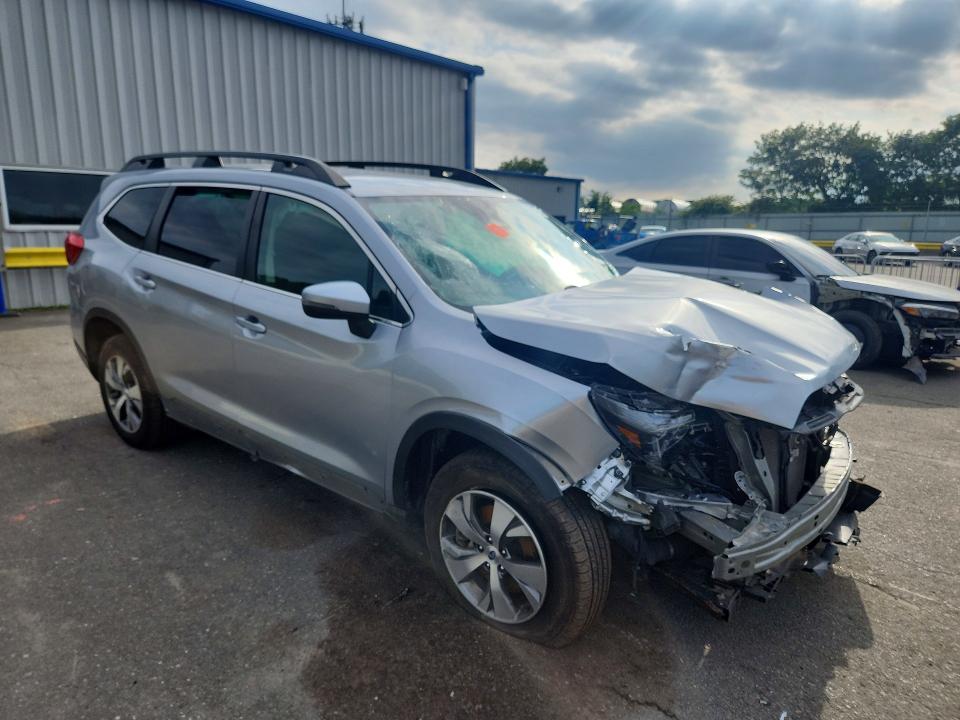 Photo 4 from auction – 2023 SUBARU ASCENT with VIN 4S4WMABD9P3440002